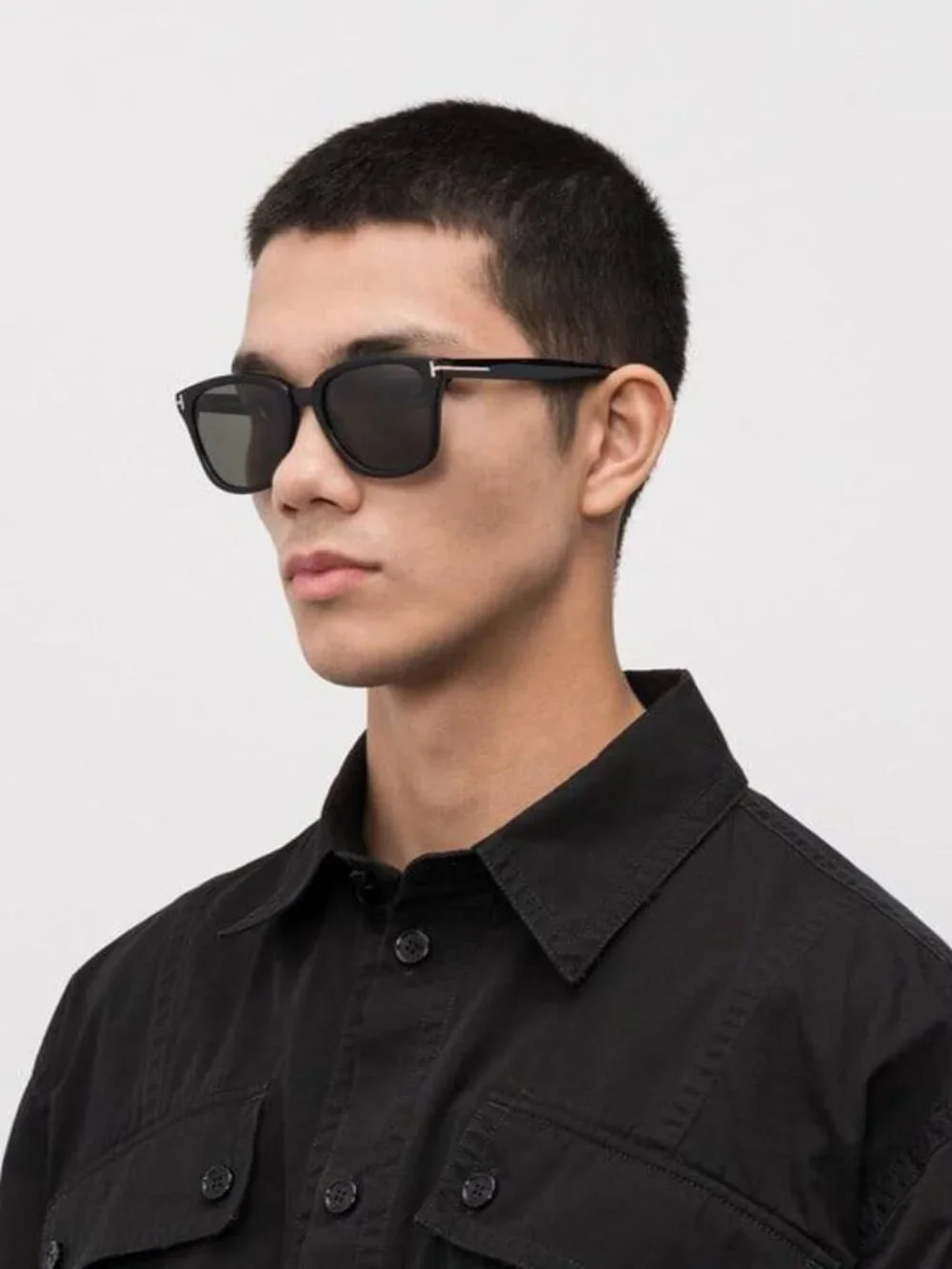Tom Ford Graydon FT1213 01D Square Sunglasses - Shiny Black\ Smoke Polarized